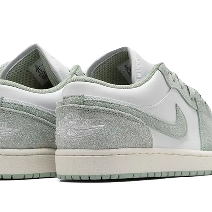 Air Jordan Air Jordan 1 Low SE White Seafoam - FN9137-131