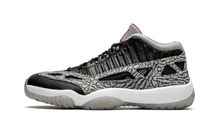 Air Jordan Air Jordan 11 Retro Low IE Black Cement - 919712-006